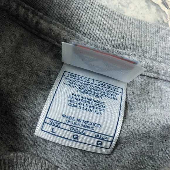 Peanuts y2K Cartoon Character Christmas Snoopy T-shirt - Picture 4 of 5